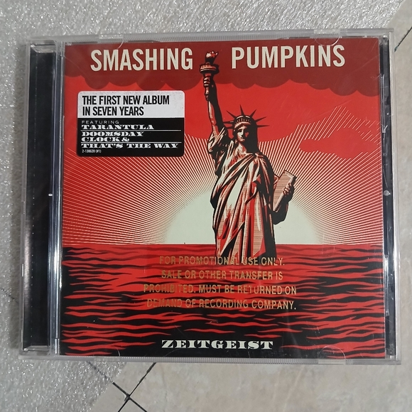 Smashing Pumpkins - Zeitgeist (CD) - Picture 1 of 4